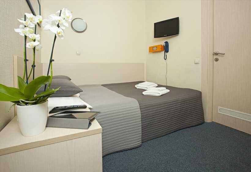 اتاق استاندارد, Comfort Hotel Air Express Sheremetievo