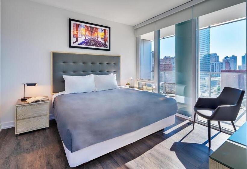 سوئیت مدیریتی 2 خوابه, Level Chicago   Old Town