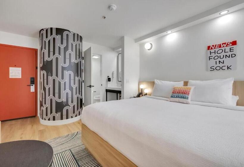 اتاق استاندارد با تخت بزرگ, Bob Hotels Tallahassee   Boutique On Budget
