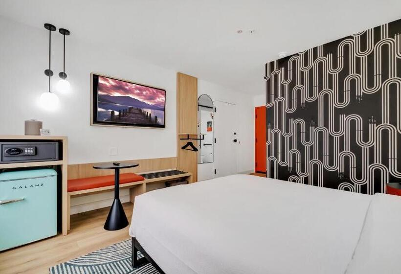 اتاق استاندارد برای معلولان, Bob Hotels Tallahassee   Boutique On Budget