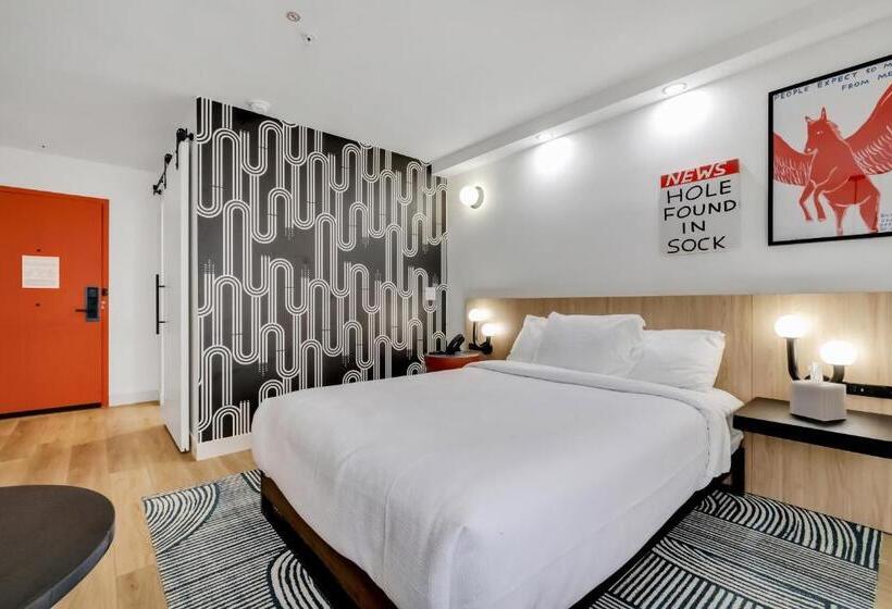اتاق استاندارد برای معلولان, Bob Hotels Tallahassee   Boutique On Budget