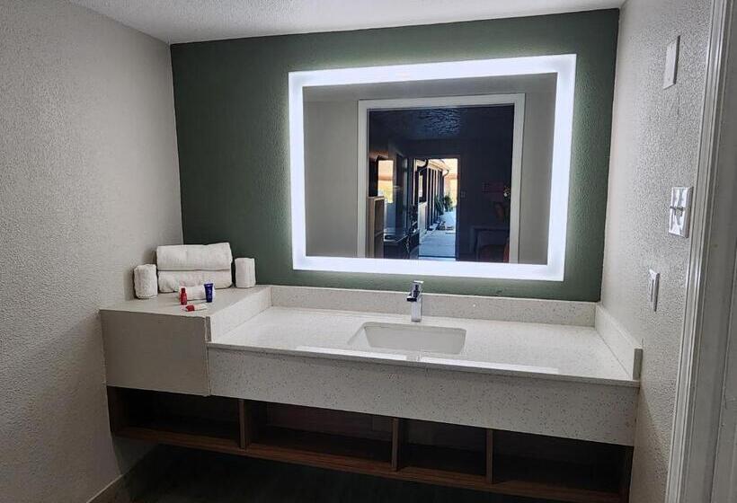 اتاق استاندارد با تخت بزرگ, Americas Best Value Inn Longview