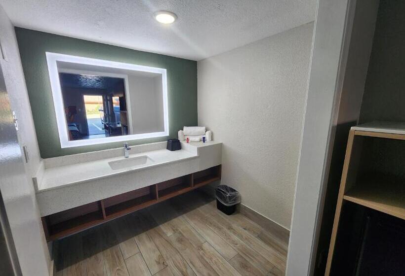 اتاق استاندارد با تخت بزرگ, Americas Best Value Inn Longview