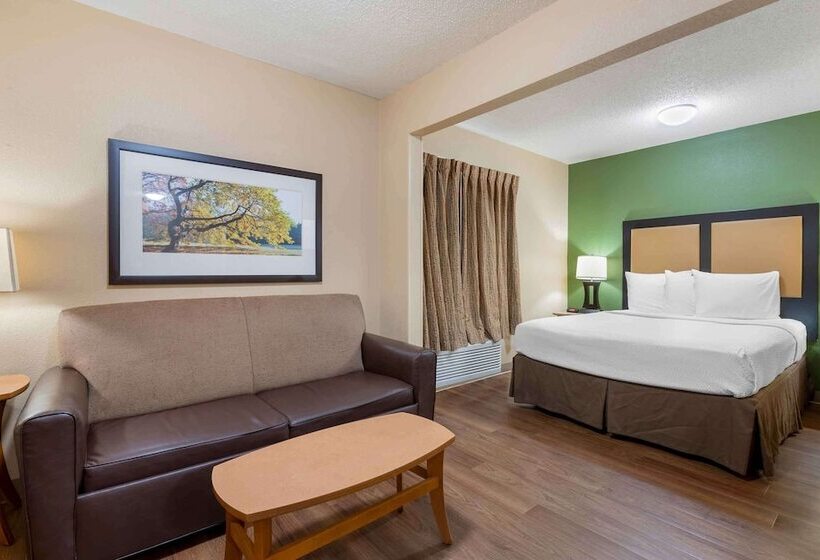 استودیوی لوکس, Extended Stay America Suites  Chicago  Lombard  Yorktown Center