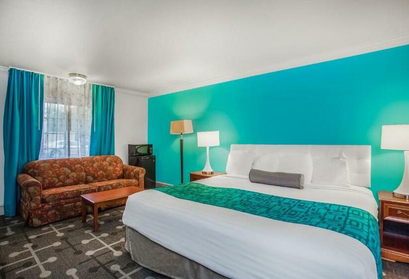 اتاق استاندارد با تخت بزرگ, Howard Johnson By Wyndham Hershey
