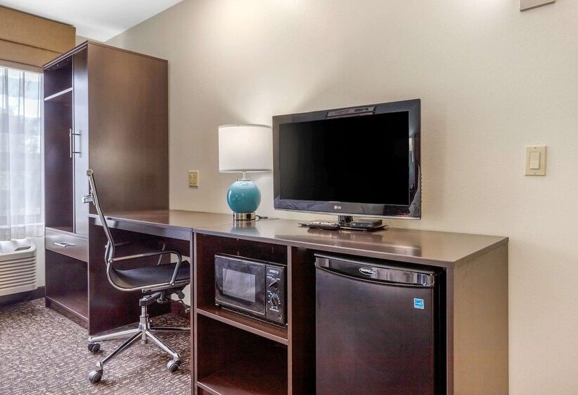 اتاق استاندارد با 2 تخت دوبل, Sleep Inn & Suites