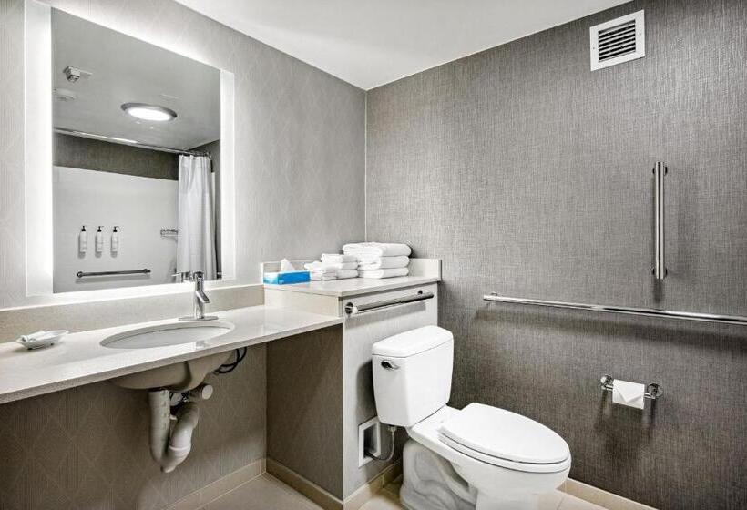 Suite Adapted for people with reduced mobility, Springhill Suites Anchorage Midtown