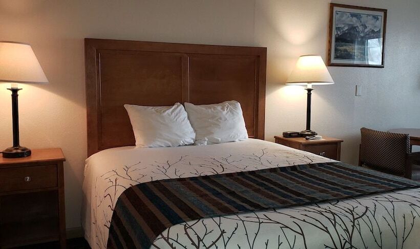 اتاق استاندارد با تخت دوبل, Stagecoach Inn & Suites