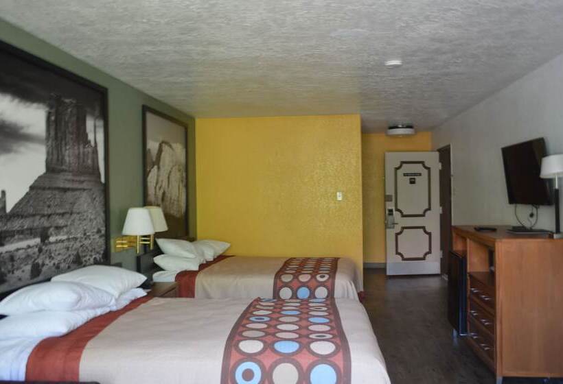 سوییت, Super 8 By Wyndham St. George Ut