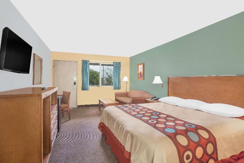 اتاق استاندارد با تخت بزرگ, Super 8 By Wyndham St. George Ut