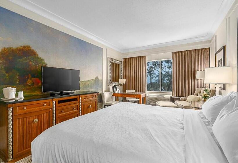 اتاق استاندارد با تخت بزرگ, The Inn At Long Beach
