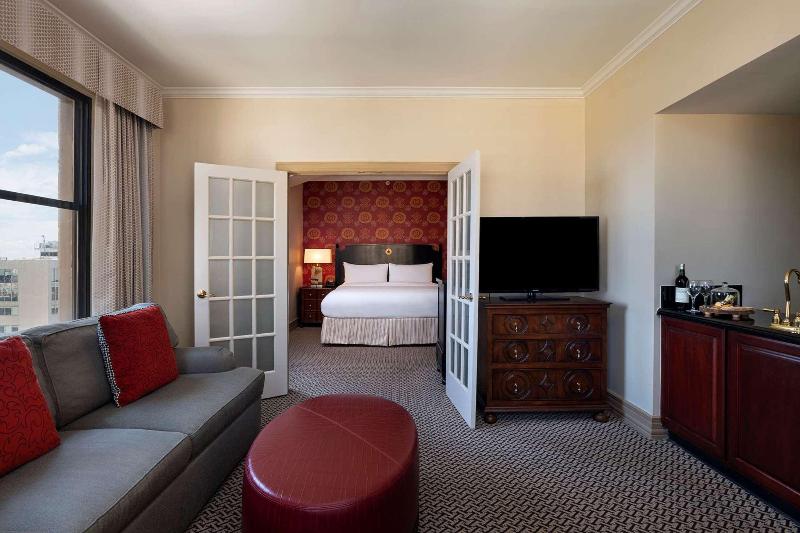 身障者適用スイートルーム, The Stephen F Austin Royal Sonesta