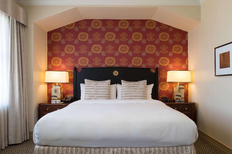 デラックスルーム, The Stephen F Austin Royal Sonesta