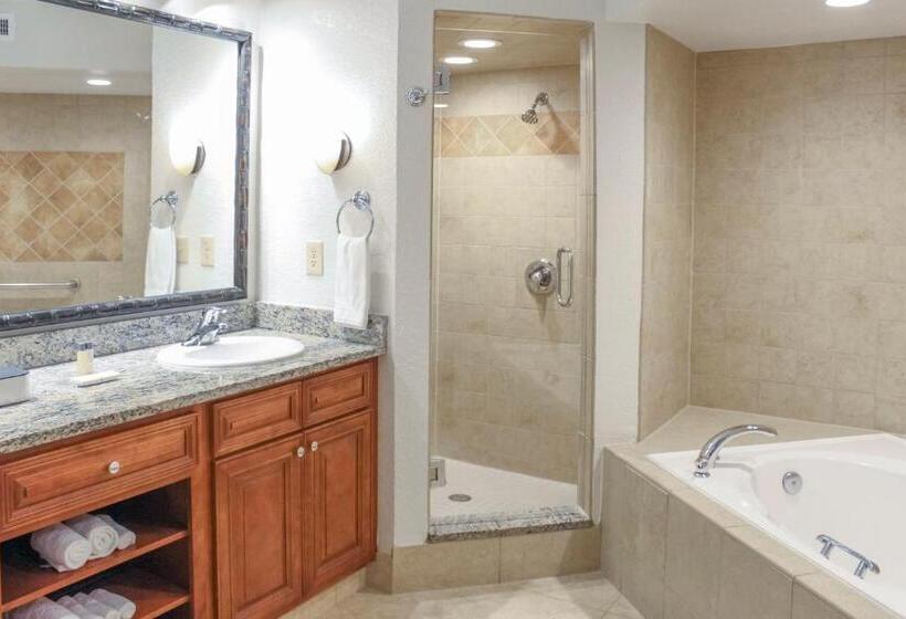 سوییت, Hilton Vacation Club Polynesian Isles Kissimmee