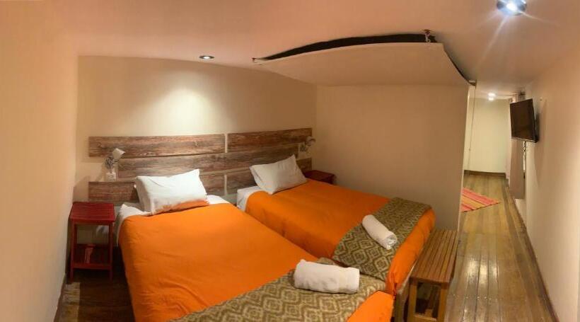 اتاق سوپریور, Gaia House Hostel