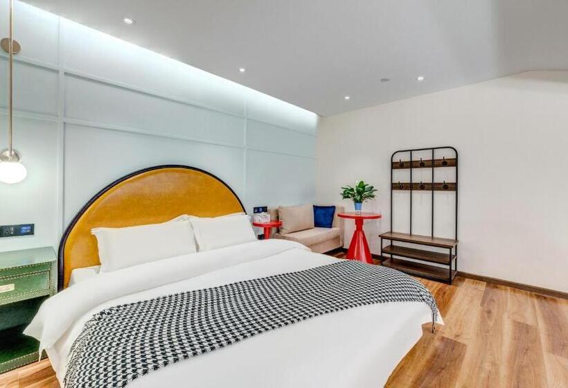 اتاق خانوادگی, Happy Dragon City Culture Hotel Tianjin Draum Tower & Dayuecheng Shopping Mall