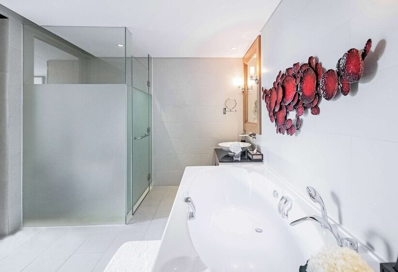 سوئیت 2 خوابه, Avani+ Mai Khao Phuket Suites
