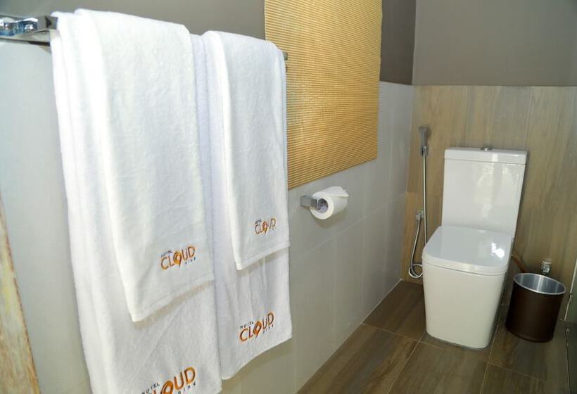 اتاق استاندارد, Cloud 9 Negombo
