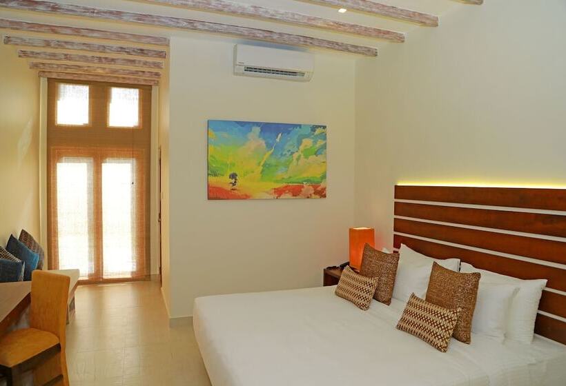 اتاق استاندارد, Cloud 9 Negombo