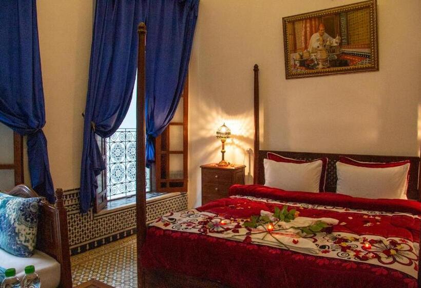 اتاق کلاسیک چهارنفره, Riad Baba