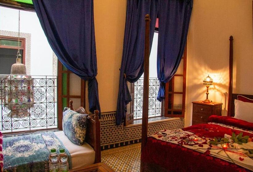 اتاق کلاسیک چهارنفره, Riad Baba