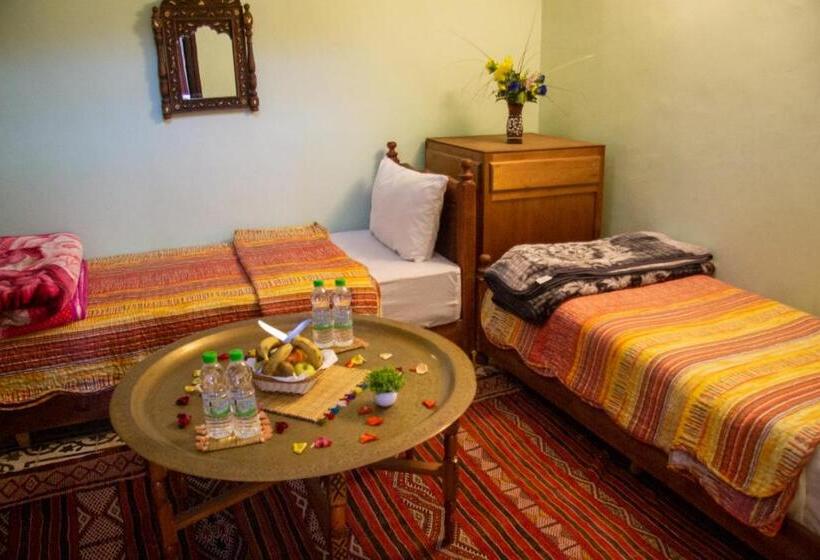 اتاق خانوادگی, Riad Baba