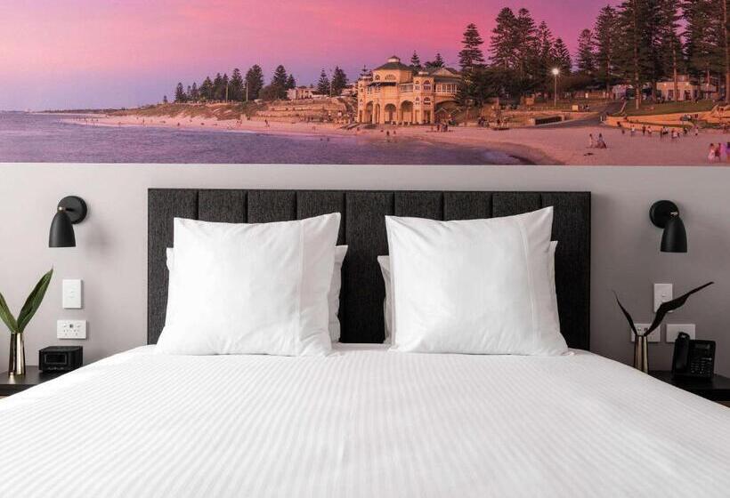 اتاق لوکس با تخت بزرگ, Novotel Perth Murray Street