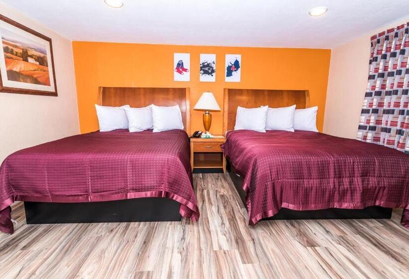 Quarto Estandar, The Minuteman Inn