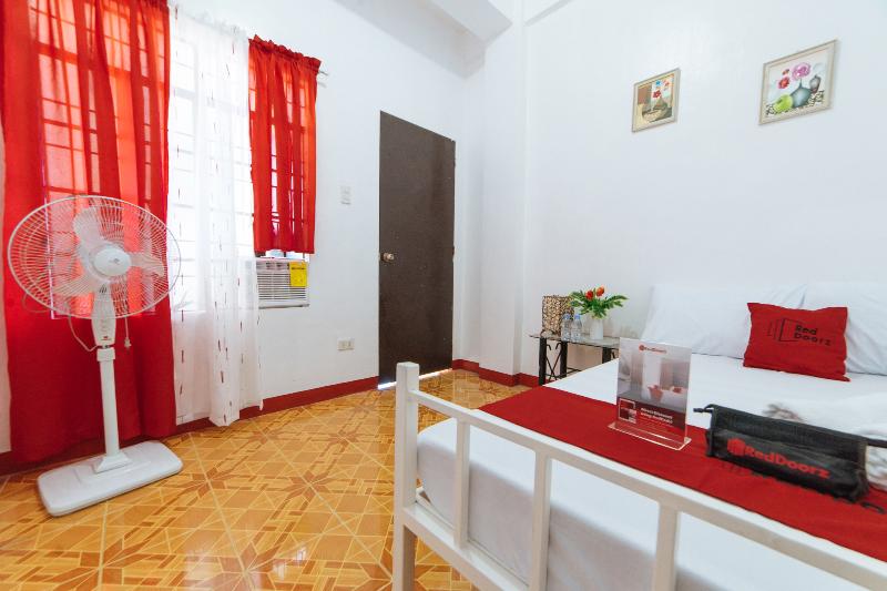 اتاق استاندارد, Reddoorz @ Pag Asa Rawis Legaspi