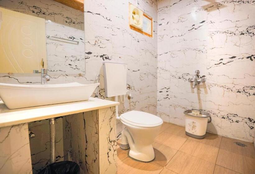 استودیو استاندارد با چشم‌انداز, The Blossom Resort, Chikmagalur