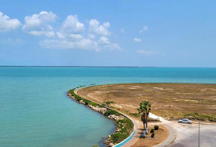 Suíte Superior Vista Mar, Golden Bay Belize