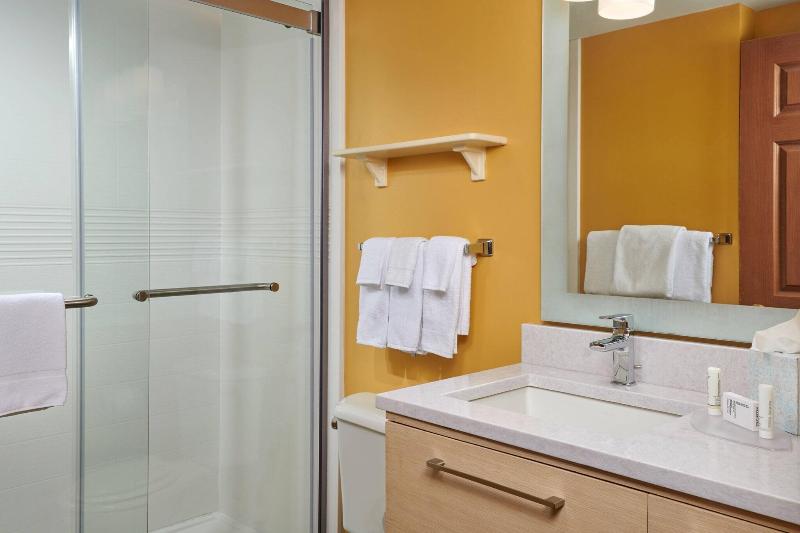 اتاق استاندارد با تخت بزرگ برای معلولان, Best Western Plus Sun Canyon