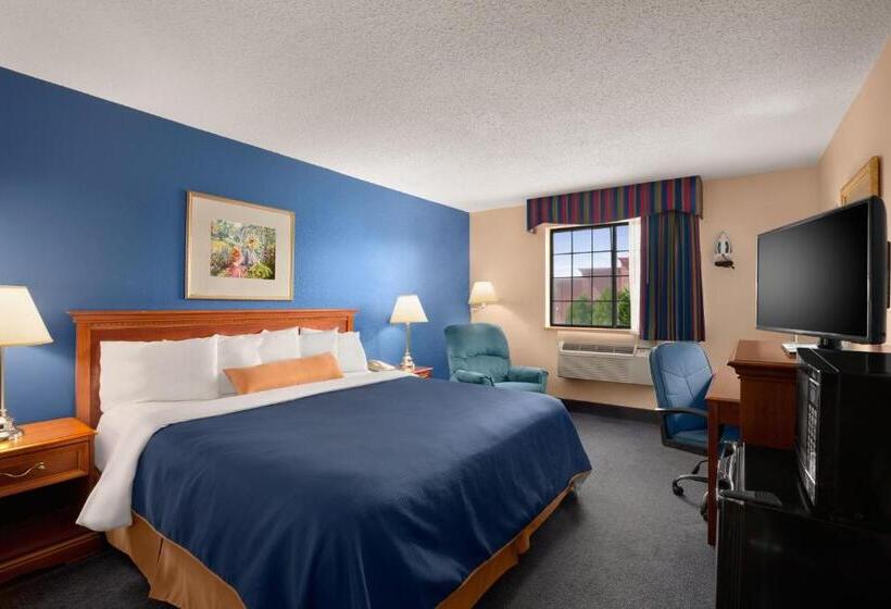 Business Room, Days Inn By Wyndham Keene Nh