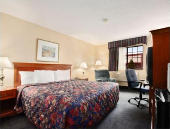 Quarto Standard Cama King, Days Inn By Wyndham Keene Nh