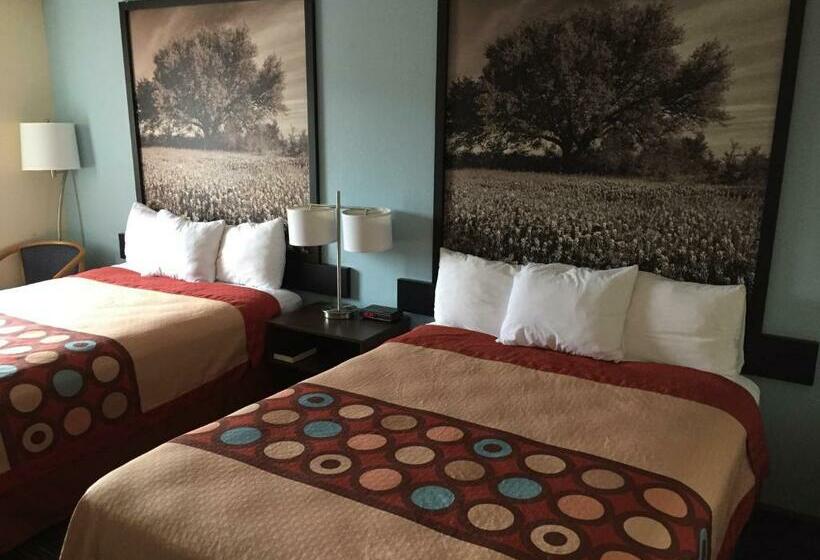 اتاق استاندارد, Super 8 By Wyndham College Station