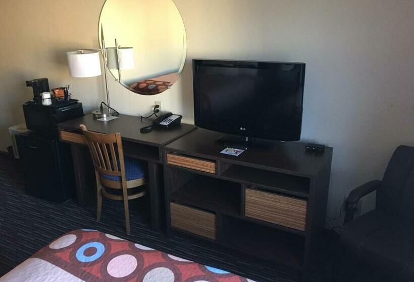 اتاق استاندارد با 2 تخت دوبل, Super 8 By Wyndham College Station