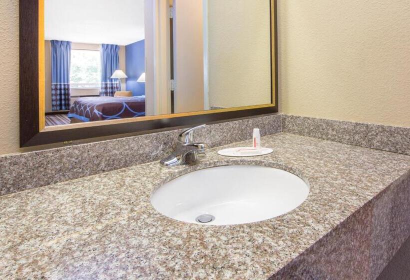 اتاق استاندارد, Super 8 By Wyndham Dothan