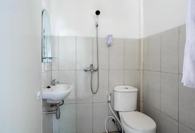 اتاق استاندارد, Oyo 2903 Putri Residence Syariah