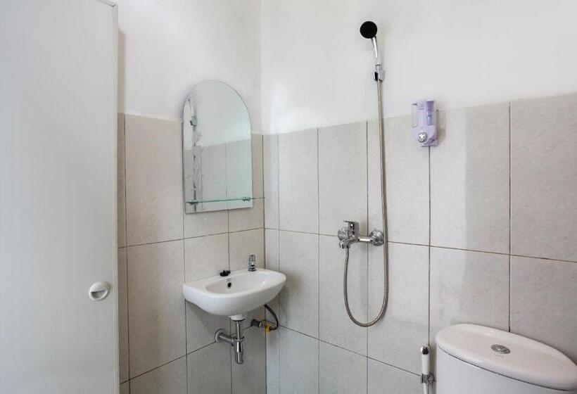 اتاق استاندارد, Oyo 2903 Putri Residence Syariah