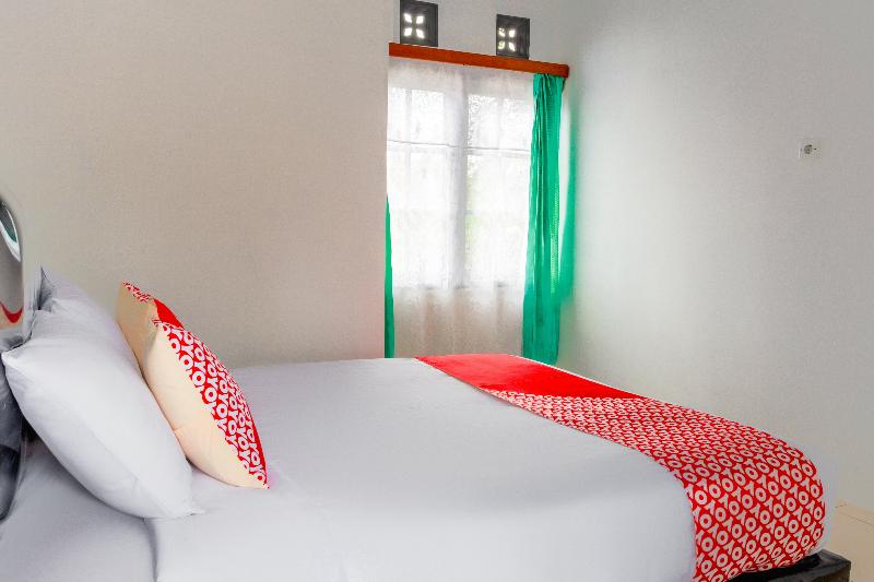 اتاق استاندارد, Oyo 2903 Putri Residence Syariah