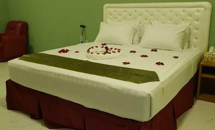 اتاق استاندارد, Supreme Hotel Yangon