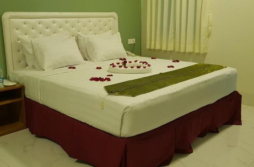 اتاق سوپریور, Supreme Hotel Yangon