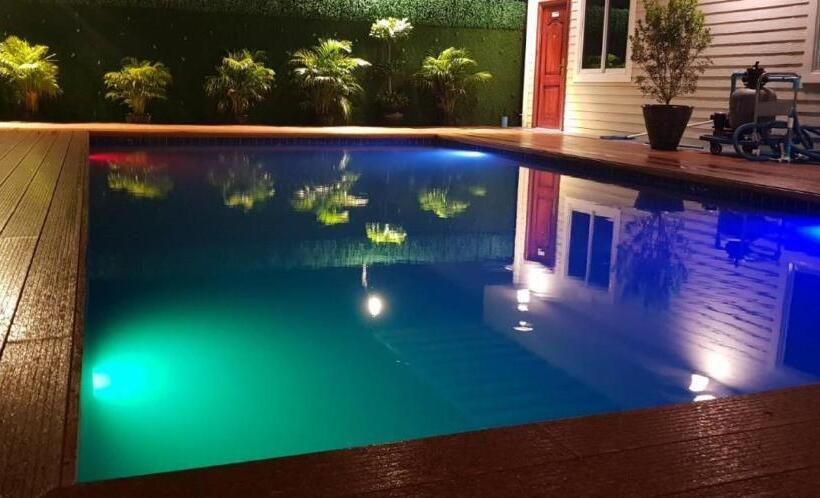 اتاق لوکس, Supreme Hotel Yangon