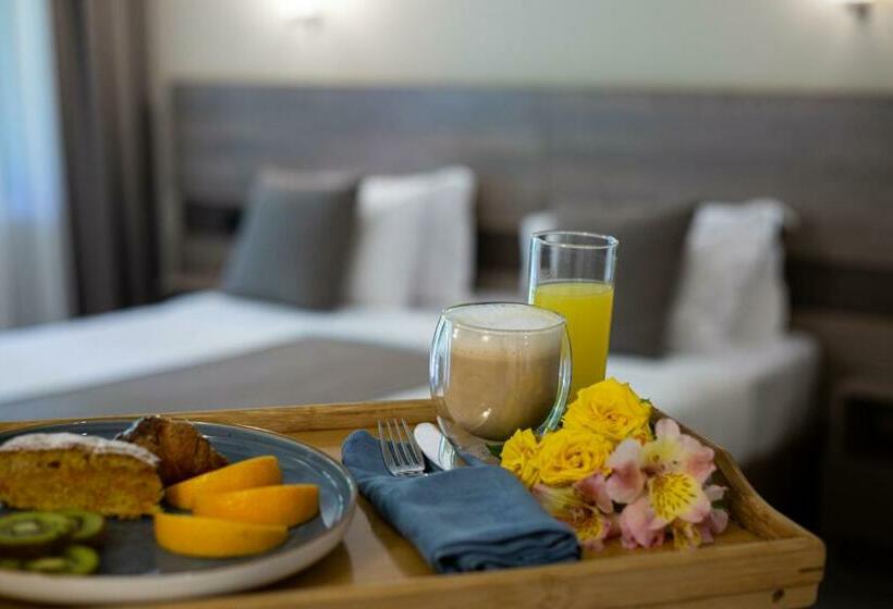 Cameră Standard cu Balcon, Dilijazz Hotel & Restaurant