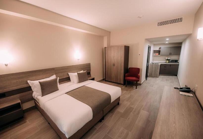 Standard Studio with Terrace, Dilijazz Hotel & Restaurant
