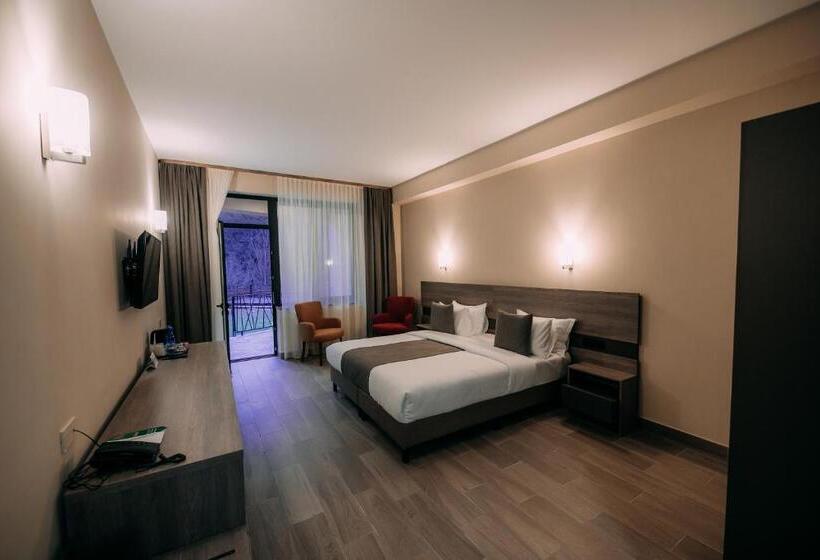 Standard Studio with Terrace, Dilijazz Hotel & Restaurant