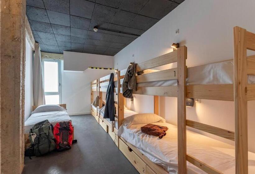 Кровать в Общей Комнате, Ekoos Hostel, Bilbao Eko Hostel