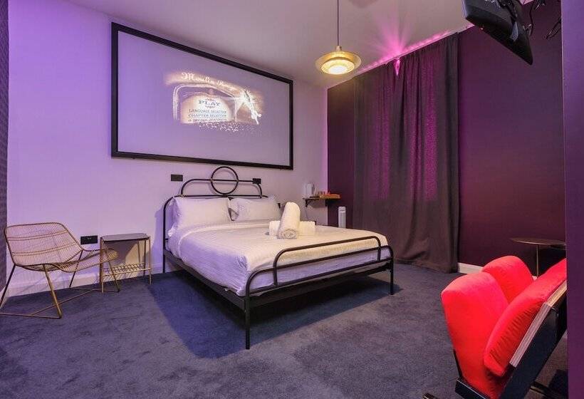 اتاق استاندارد, Art B&b
