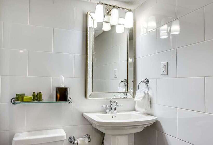 اتاق استاندارد, Hilton Garden Inn Redmond Seattle