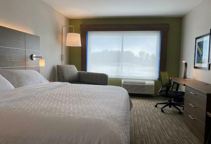 اتاق استاندارد با تخت بزرگ برای معلولان, Holiday Inn Express & Suites   Aurora, An Ihg